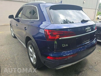 2023 Audi Q5 Premium – miniatura 2