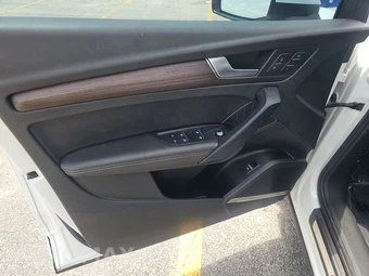 2023 Audi Q5 S line Premium Plus – miniatura 9