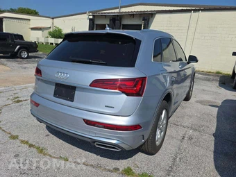 2023 Audi Q5 S line Premium – miniatura 3