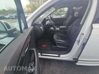 2023 Audi Q7 Premium 55 TFSI – miniatura 6