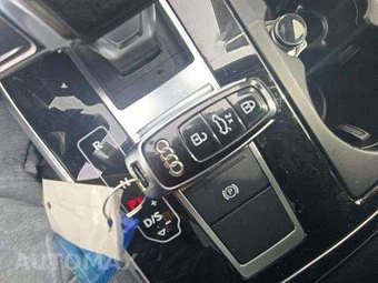 2023 Audi Q7 Premium 55 TFSI – miniatura 8