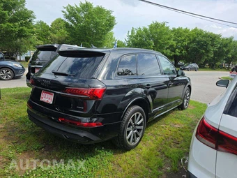 2023 Audi Q7 Premium Plus 45 TFSI – miniatura 3