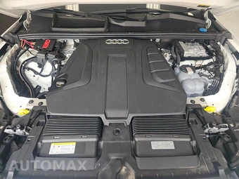 2023 Audi Q7 Premium Plus 45 TFSI – miniatura 16