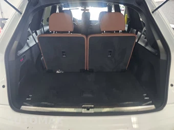 2023 Audi Q7 Premium Plus 45 TFSI – miniatura 17