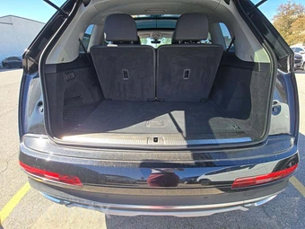 2023 Audi Q7 Premium Plus 55 TFSI – miniatura 11