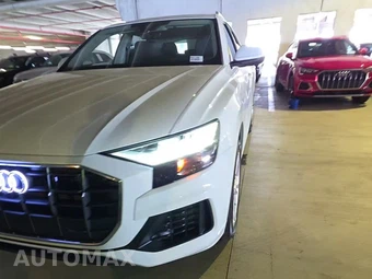 2023 Audi Q8 Premium Plus