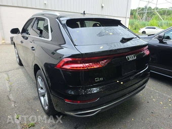 2023 Audi Q8 Premium Plus - miniatura 2
