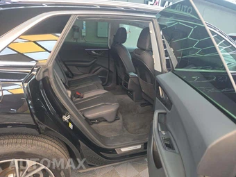 2023 Audi Q8 Premium Plus - miniatura 16