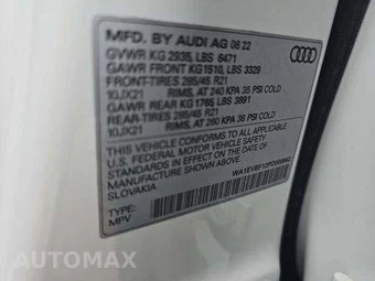 2023 Audi Q8 Premium Plus – miniatura 5