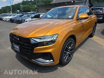 2023 Audi Q8 Premium Plus