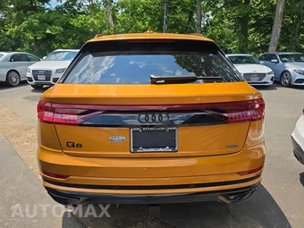 2023 Audi Q8 Premium Plus - miniatura 5