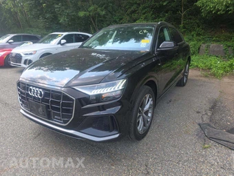2023 Audi Q8 Premium Plus