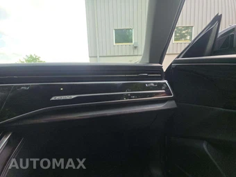 2023 Audi Q8 Premium Plus – miniatura 19