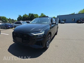 2023 Audi Q8 Premium Plus