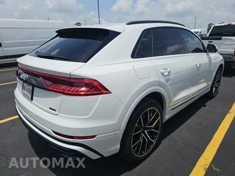 2023 Audi Q8 Premium Plus – miniatura 4
