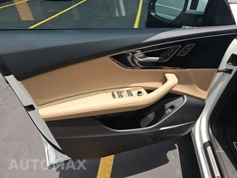 2023 Audi Q8 Premium Plus – miniatura 9