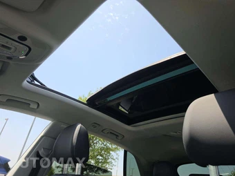 2023 Audi Q8 Premium – miniatura 11