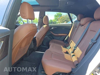 2023 Audi Q8 Premium – miniatura 10