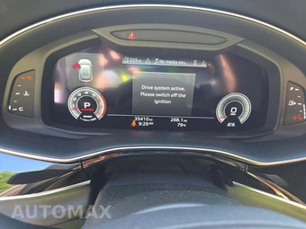 2023 Audi Q8 Premium – miniatura 6