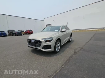 2023 Audi Q8 Premium