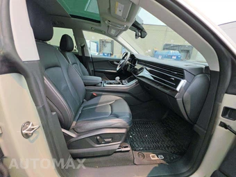 2023 Audi Q8 Premium – miniatura 15
