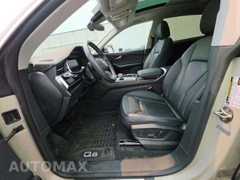2023 Audi Q8 Premium – miniatura 3