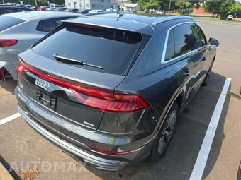 2023 Audi Q8 Prestige – miniatura 3