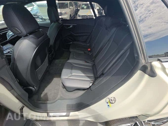 2023 Audi Q8 Prestige – miniatura 10