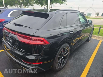 2023 Audi Q8 Prestige - miniatura 3