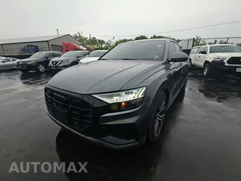 2023 Audi Q8 Prestige