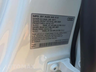 2023 Audi Q8 Prestige – miniatura 5