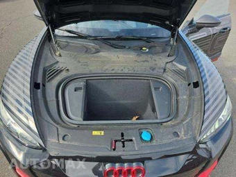 2023 Audi RS e-tron GT – miniatura 25