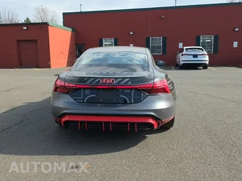 2023 Audi RS e-tron GT – miniatura 4