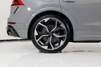 2023 Audi RS Q8 - miniatura 12