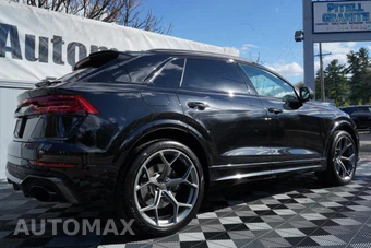 2023 Audi RS Q8 - miniatura 6