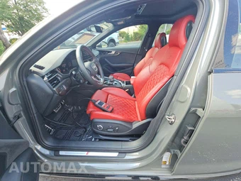 2023 Audi S4 Premium Plus – miniatura 3