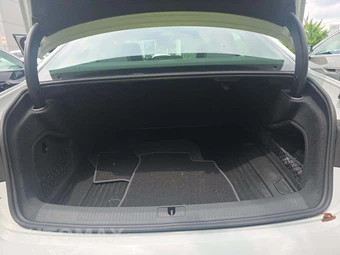 2023 Audi S4 Premium Plus – miniatura 14