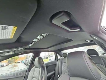 2023 Audi S4 Premium Plus – miniatura 12