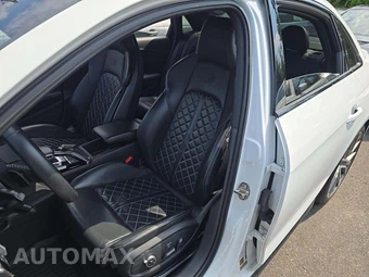 2023 Audi S4 Premium Plus – miniatura 6