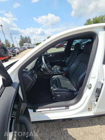 2023 Audi S4 Prestige – miniatura 3