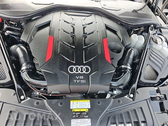 2023 Audi S8 - miniatura 15