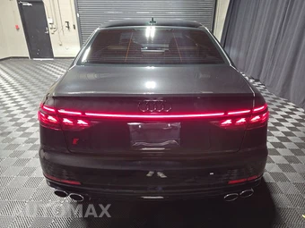 2023 Audi S8 – miniatura 5
