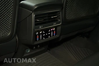 2023 Audi SQ7 Prestige - miniatura 16