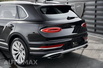 2023 Bentley Bentayga EWB Azure V8 - miniatura 11