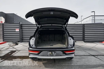 2023 Bentley Bentayga EWB Azure V8 - miniatura 17