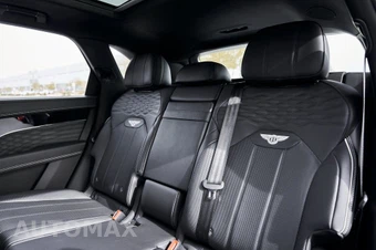 2023 Bentley Bentayga EWB Azure V8 - miniatura 44