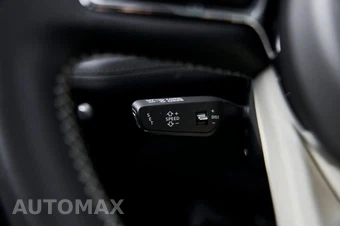 2023 Bentley Bentayga EWB Azure V8 - miniatura 62