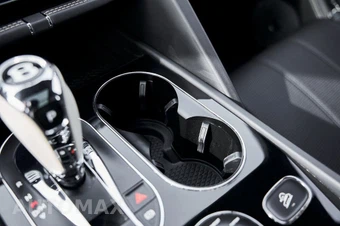 2023 Bentley Bentayga EWB Azure V8 - miniatura 74