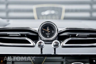 2023 Bentley Bentayga EWB Azure V8 - miniatura 83
