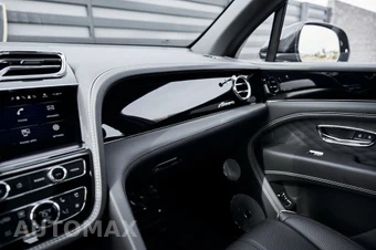 2023 Bentley Bentayga EWB Azure V8 - miniatura 84